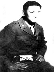 Headstone of Edward Kikau Kea
