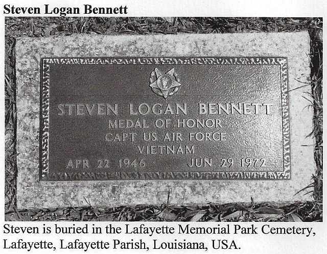 Headstone of Steven Logan Bennett