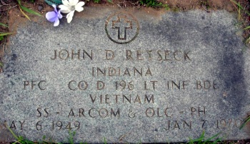 Headstone of John Dean Retseck Jr.