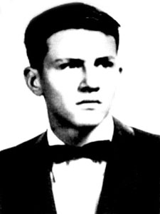 Headstone of Charles Paul Auve