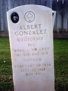 Headstone of Albert Gonzalez