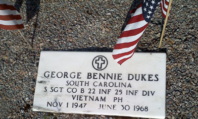 Headstone of George Bennie Dukes