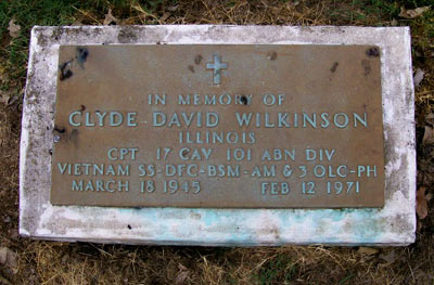 Headstone of Clyde David Wilkinson