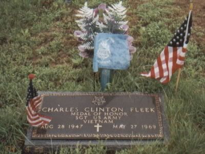 Headstone of Charles Clinton Fleek