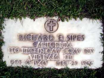 Back of headstone — Richard Earl Sipes