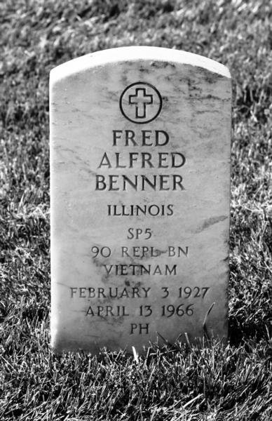 Headstone of Fred Alfred Benner