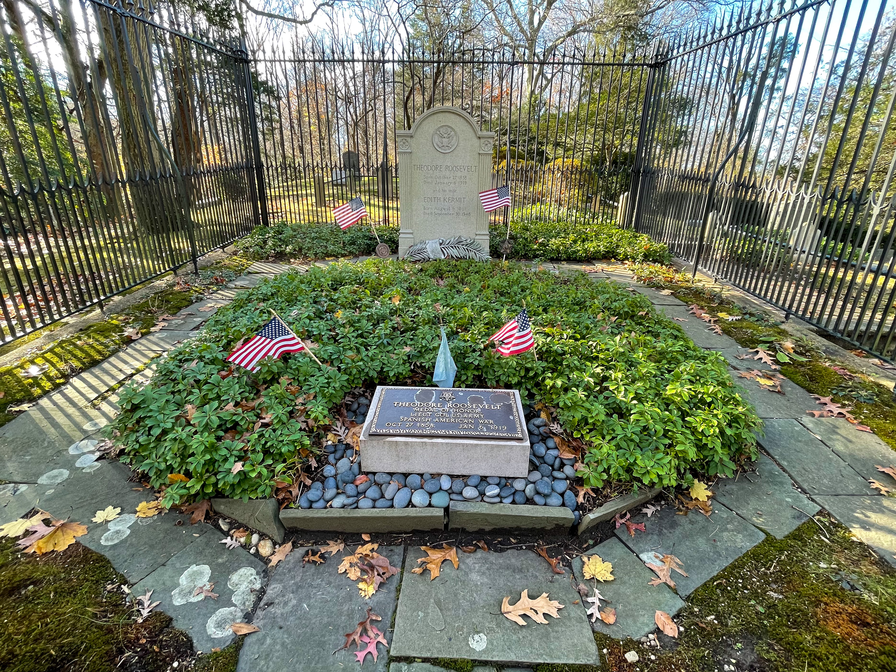 Back of headstone — Theodore Roosevelt