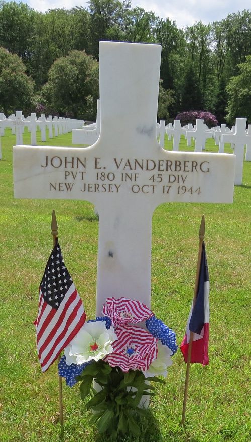 John E Vanderberg