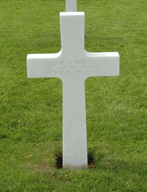 Back of headstone — Leslie Jacob Kovala