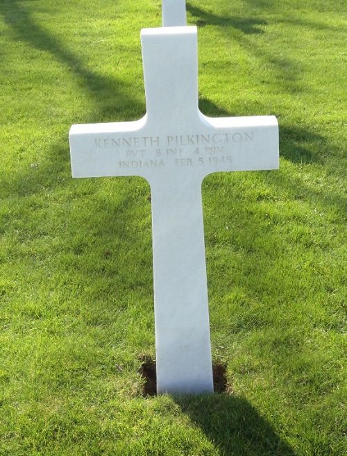 Back of headstone — Kenneth Pilkington