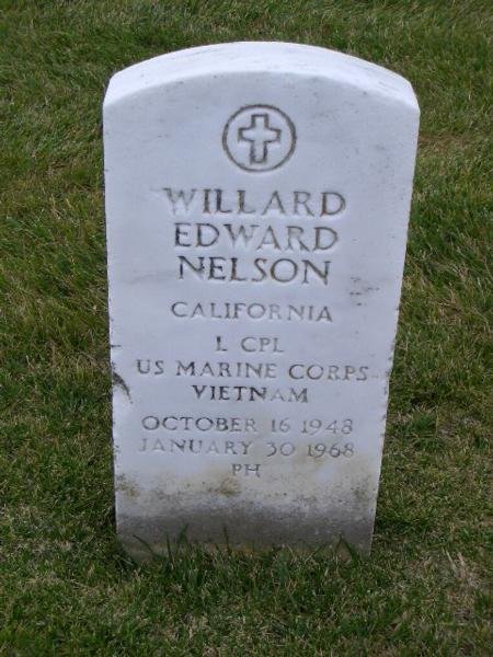 Headstone of Willard Edward Nelson