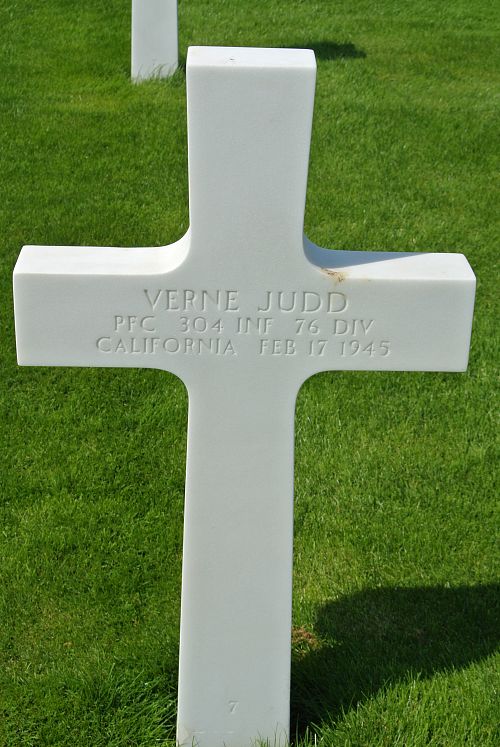 Back of headstone — Verne Judd