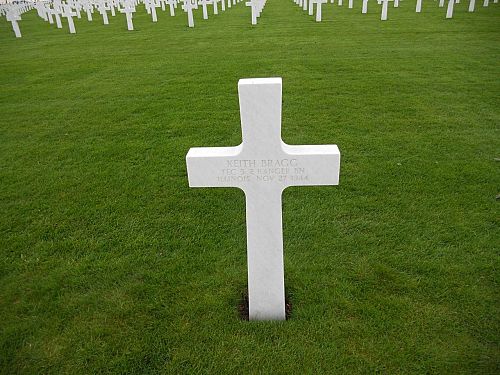 Back of headstone — Keith Bragg