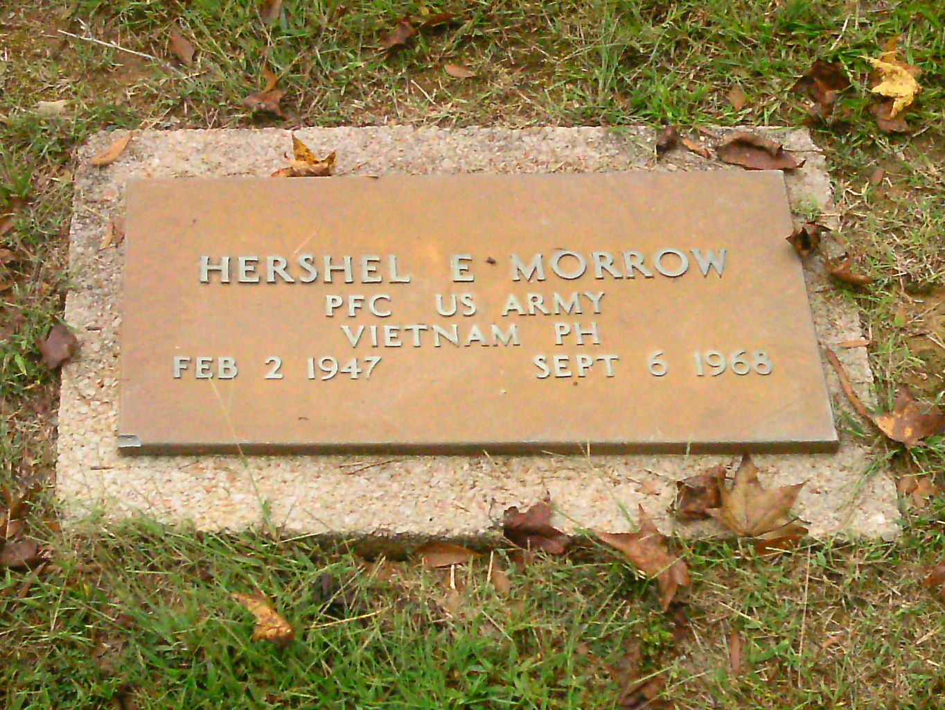 Headstone of Hershel Eugene Morrow