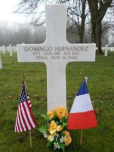 Back of headstone — Domingo Hernandez