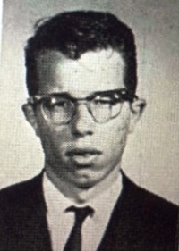 Headstone of James Harry Sachaschik