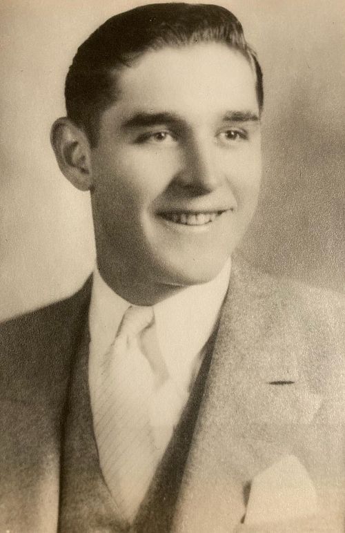 Lawrence J Murray