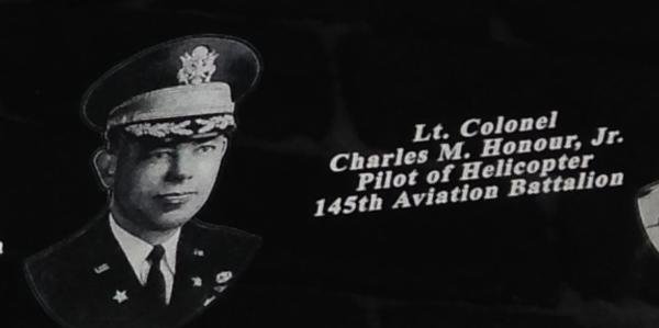 Headstone of Charles M Honour Jr.