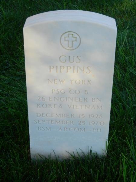 Headstone of Gus Pippins