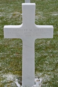 Back of headstone — Herbert Moss Mills
