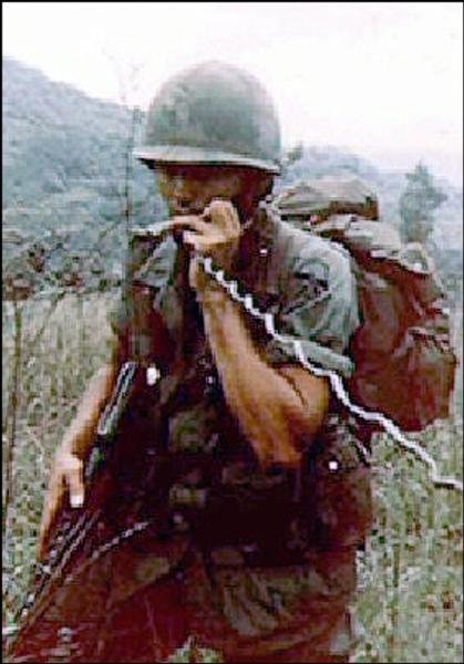 Headstone of Avery Merrill Nye III