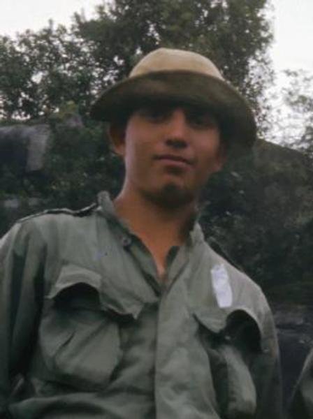 Headstone of Ernesto Sanchez Jr.