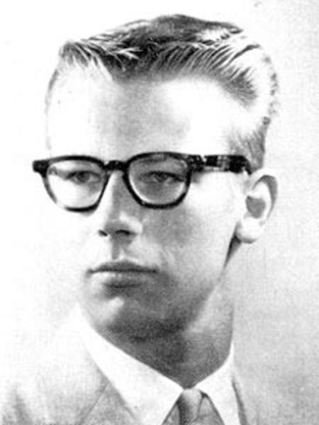 Headstone of Frank Dennis Kornovich