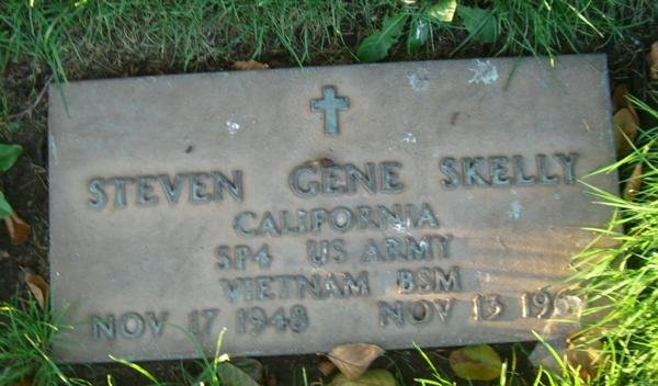 Headstone of Steven G Skelly